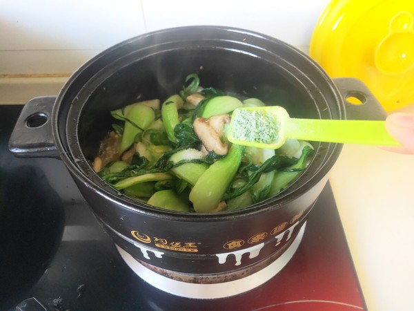 蚝油香菇油菜的做法步骤:12