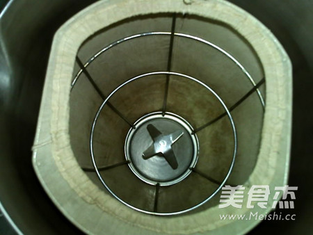 燕麦黑黄豆浆的做法步骤:4