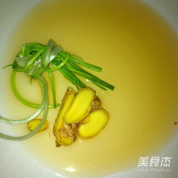 白灼虾的做法步骤:3