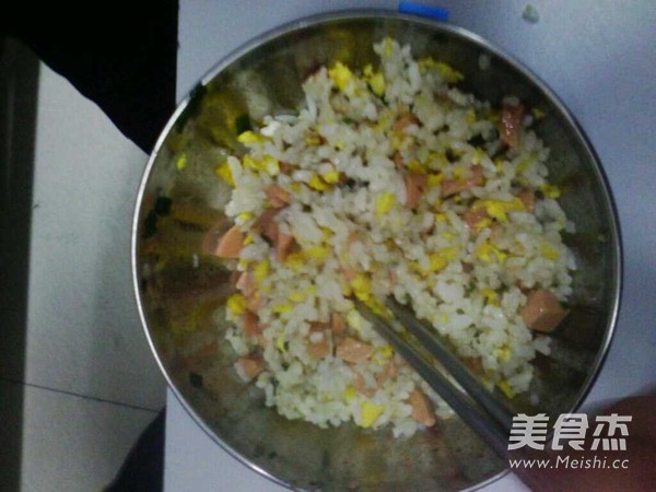 火腿蛋炒饭的做法步骤：6