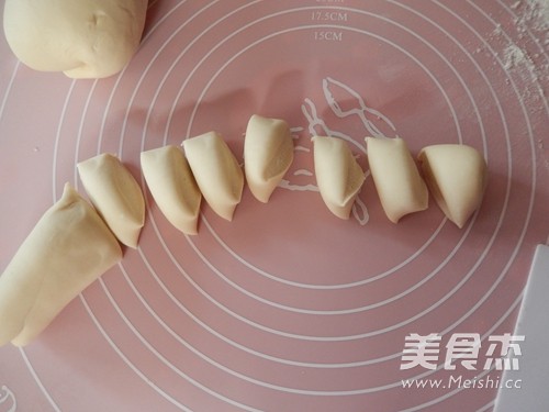 钟水饺的做法步骤:4