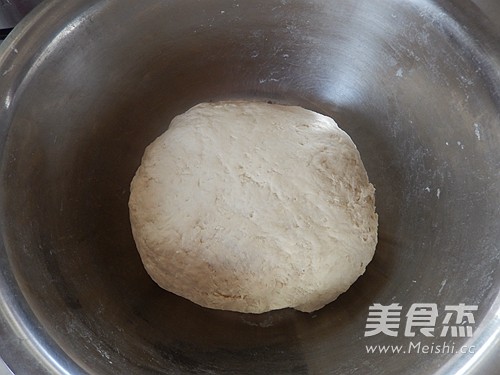豆角肉末包子的做法步骤:4