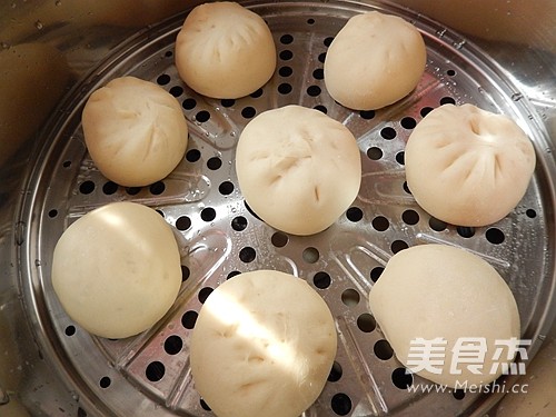 豆角肉末包子的做法步骤:14
