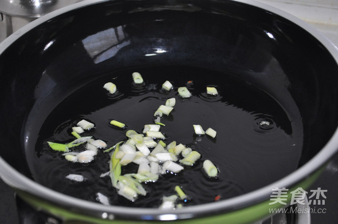 咖喱菌粉黄金炒饭的做法步骤:4