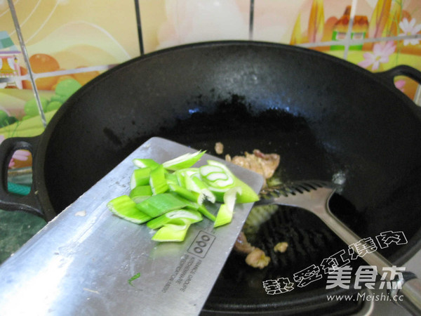 藕片炒木耳的做法步骤:4
