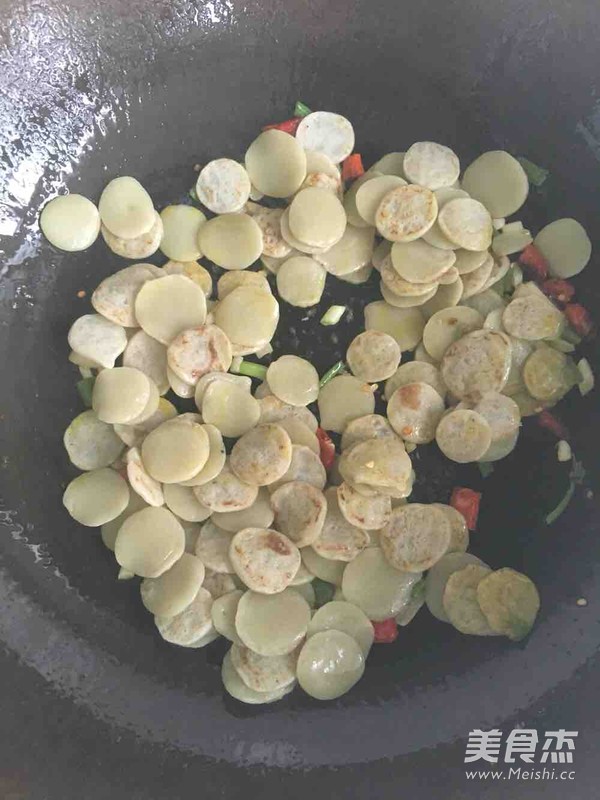 素炒豆饼的做法步骤：4