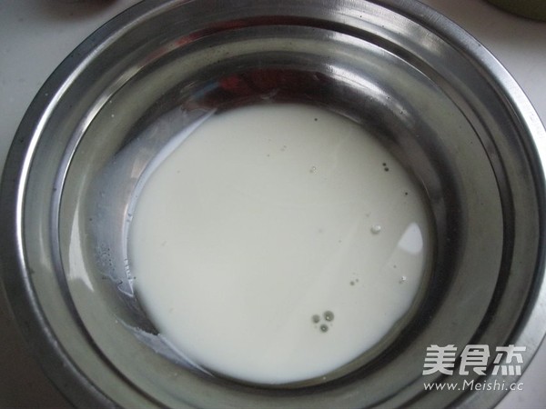 老式蛋糕的做法步骤：1