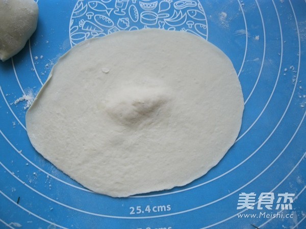 茴香猪肉包的做法步骤:15