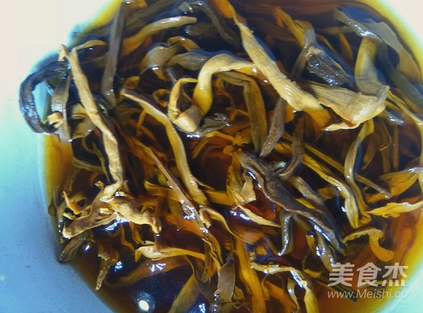 笋干花生的做法步骤:2