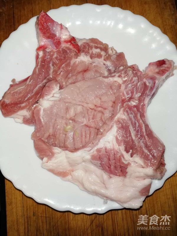 大排烧鳝片的做法步骤：1