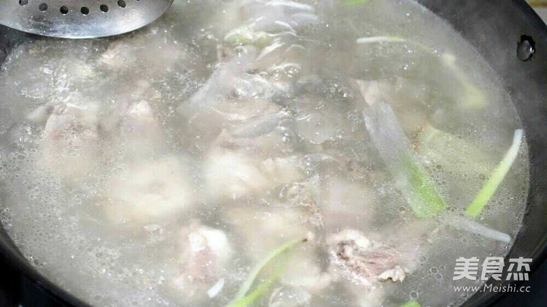 山药排骨汤的做法步骤:4