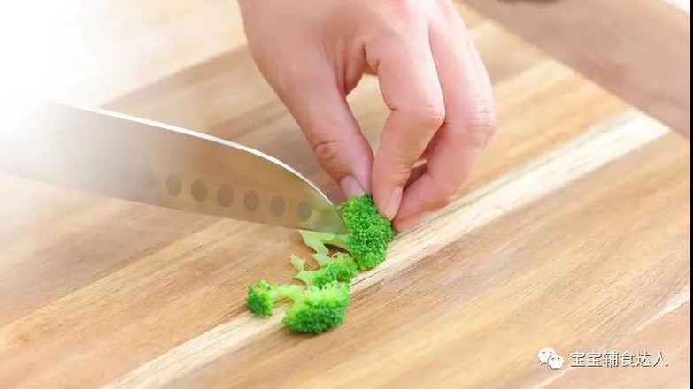西班牙土豆饼 宝宝辅食食谱的做法步骤:4