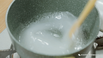 翡翠虾仁卷 宝宝辅食食谱的做法步骤:11