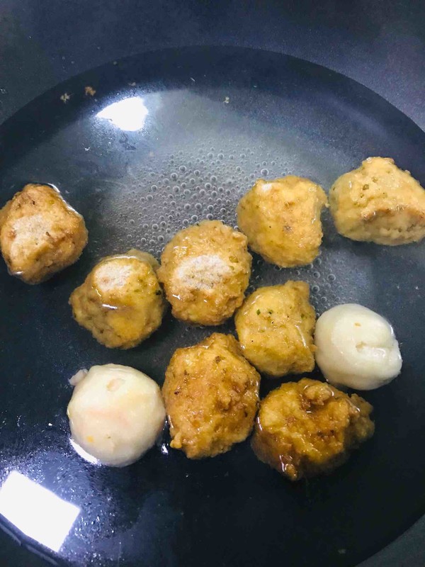 酸辣白菜丸子汤 窝心版的做法步骤:4