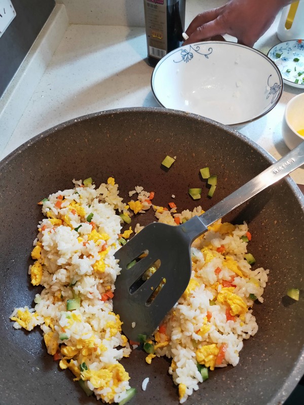 土鸡蛋的无限可能-金珠蛋炒饭的做法步骤:8