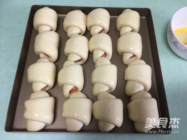 肠仔面包卷的做法步骤:9