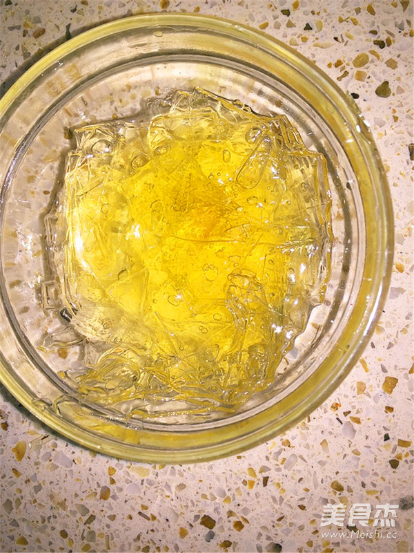 草莓卷奶酪慕斯蛋糕的做法步骤:16