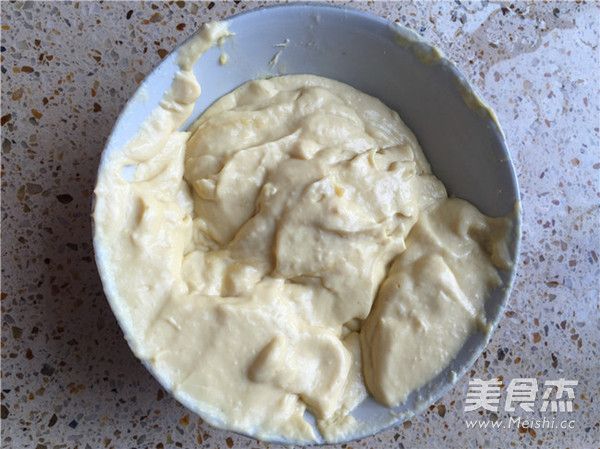 榴莲慕斯蛋糕的做法步骤:7