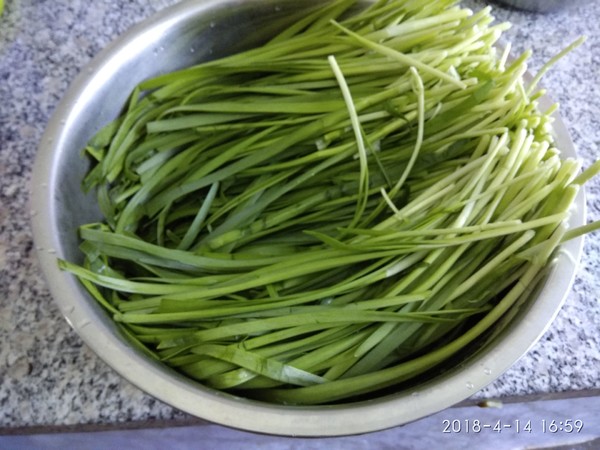 素三鲜馅饼的做法步骤：1