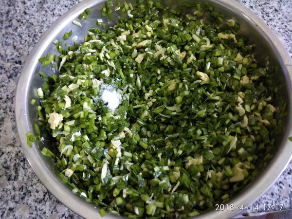 素三鲜馅饼的做法步骤：7
