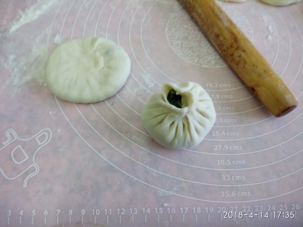 素三鲜馅饼的做法步骤：10