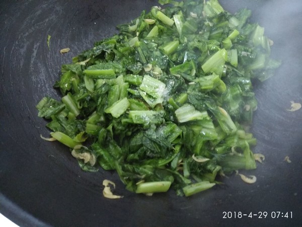 虾皮油麦菜的做法步骤：6