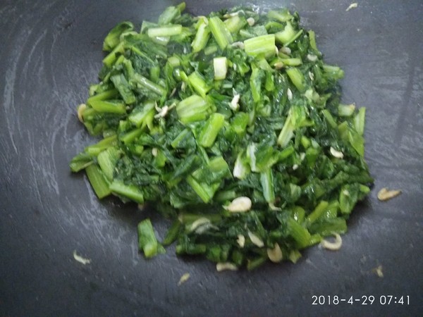 虾皮油麦菜的做法步骤：7