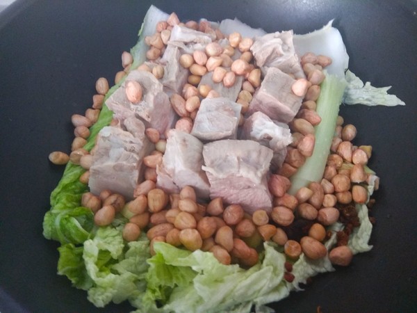 东坡肉花生米的做法步骤：5