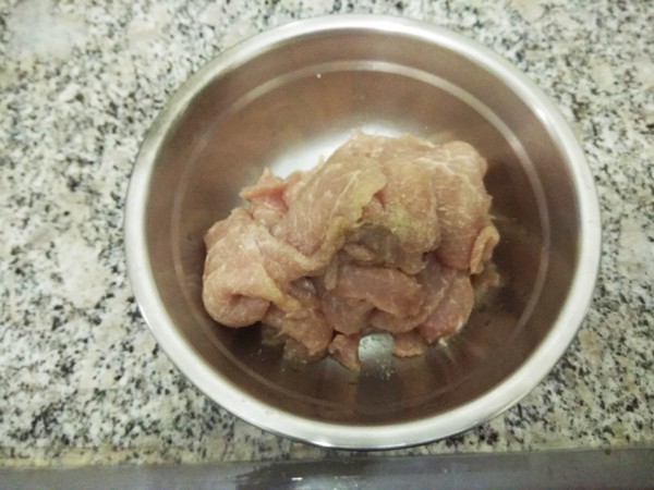 锅包肉的做法步骤:2