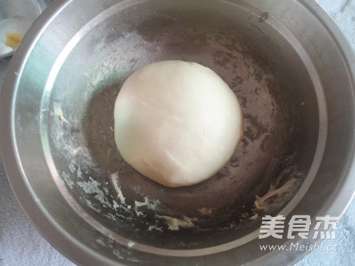 肉松热狗肠面包的做法步骤：7