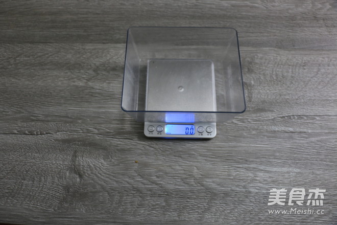 黄瓜炒鸡胸-减肥期做法的做法步骤:2