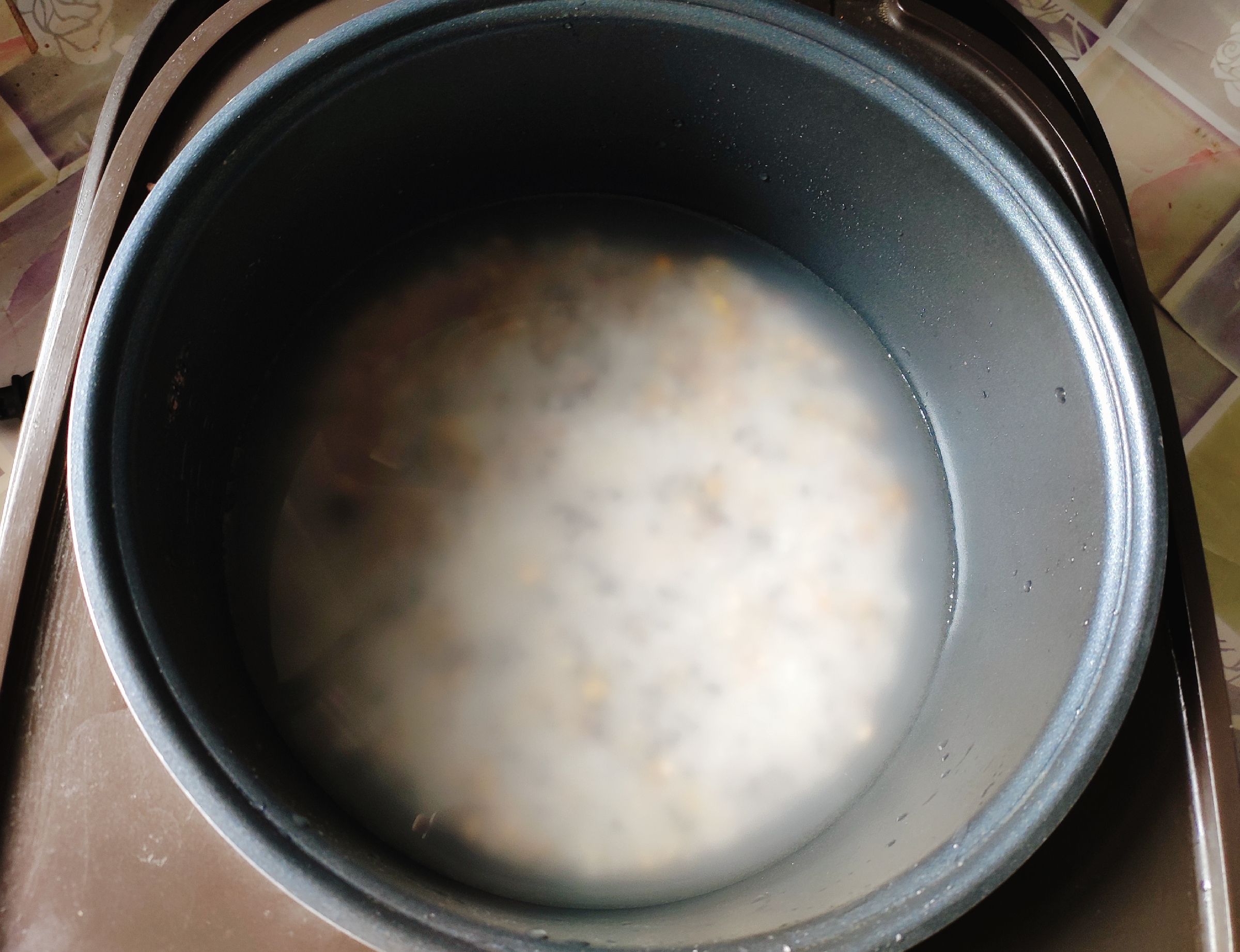 石锅拌饭的做法步骤：1