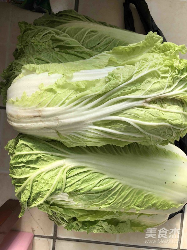 自制辣白菜的做法步骤：1
