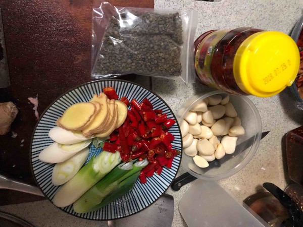 红烧牛肉面的做法步骤：3