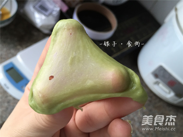 卡仕达三角面包的做法步骤:3