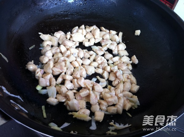宫保鸡丁的做法步骤:7