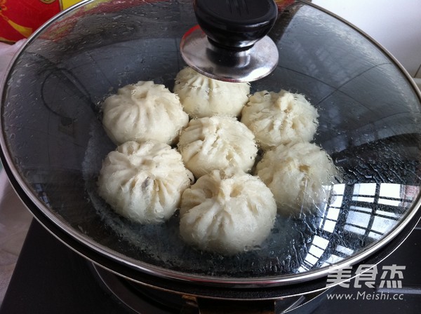 白菜鸡蛋发面油煎包的做法步骤:16