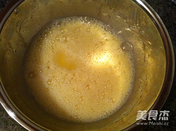 全蛋海绵蛋糕的做法步骤:3