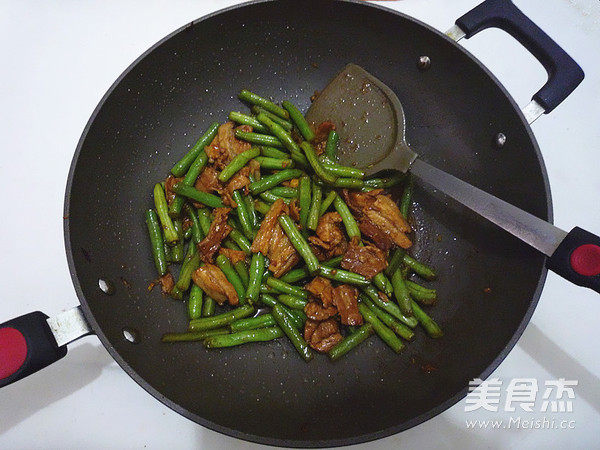 五花肉烧豆角的做法步骤：10