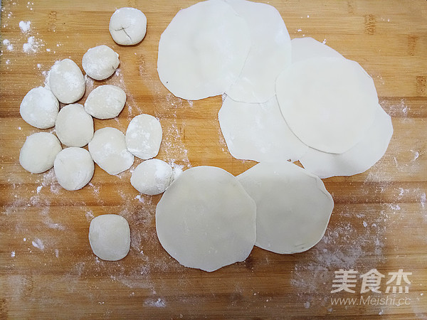 牛肉白萝卜蒸饺的做法步骤:12