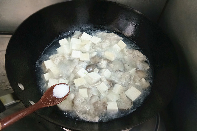 菌菇豆腐瘦肉汤的做法步骤:12