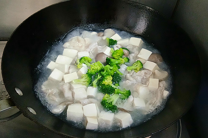 菌菇豆腐瘦肉汤的做法步骤:13