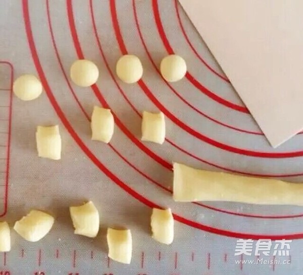 奶香小馒头的做法步骤:3