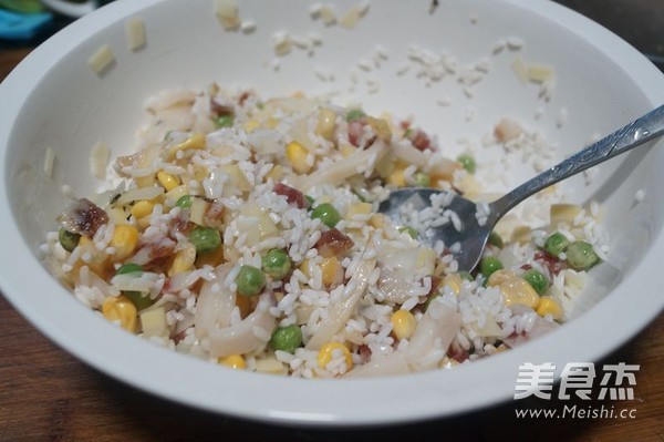 竹筒腊味蒸饭的做法步骤:8