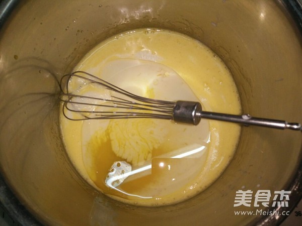 蔓越莓戚风蛋糕的做法步骤:3