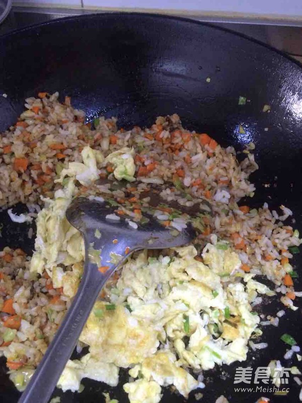 蛋炒饭(包子馅版)的做法步骤:5