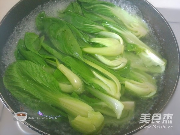 香菇油菜的做法步骤:7