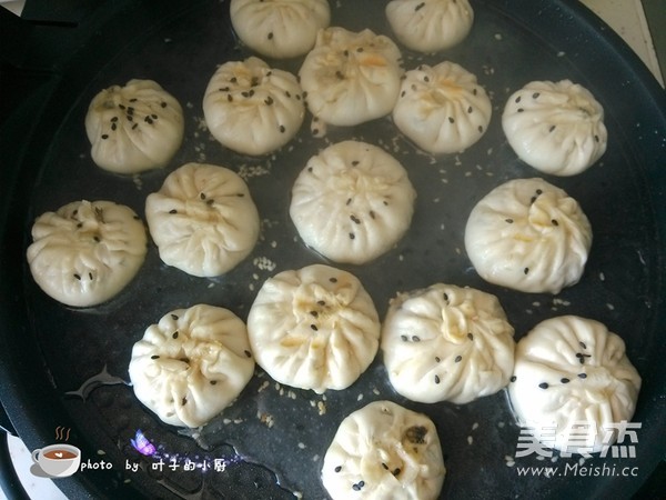 生煎包的做法步骤:14