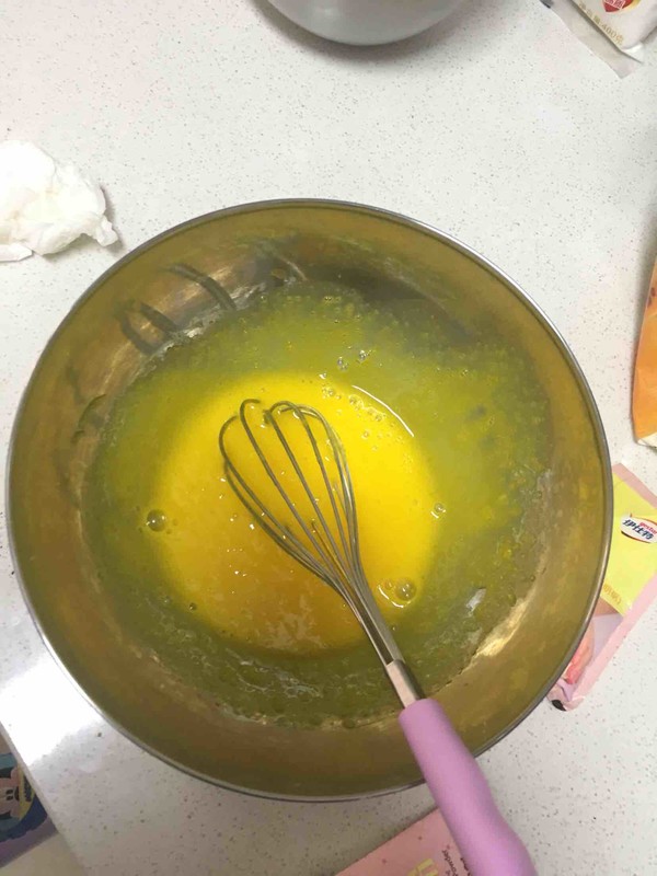 红丝绒蛋糕初体验的做法步骤:3