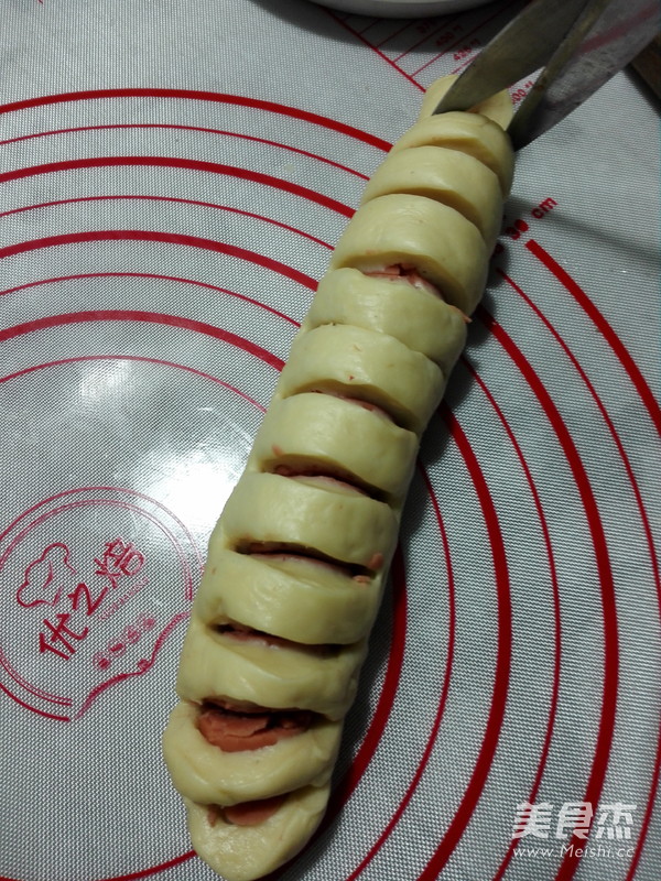 糖宝香肠面包的做法步骤:11